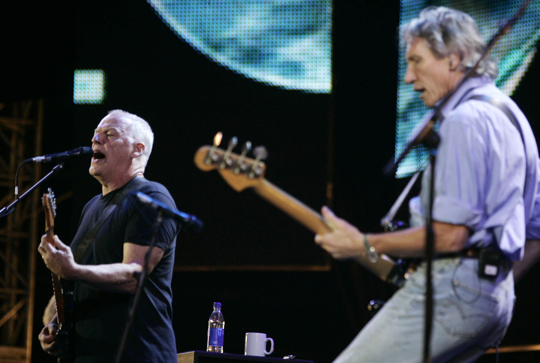 BRITAIN Pink Floyd